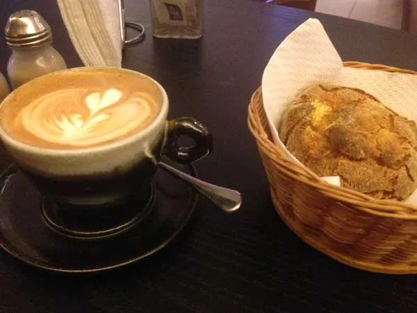 Ateliê do Grão - Cappuccino e Broa