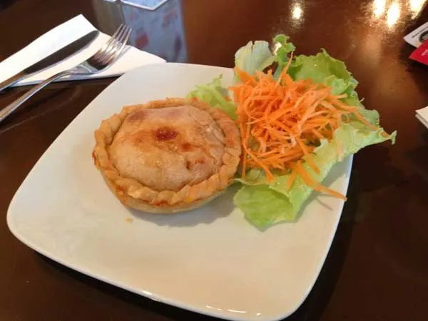 Café Coreto - Empada de Frango