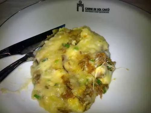 Carne de Sol Caicó - Escondidinho de Carne no Prato