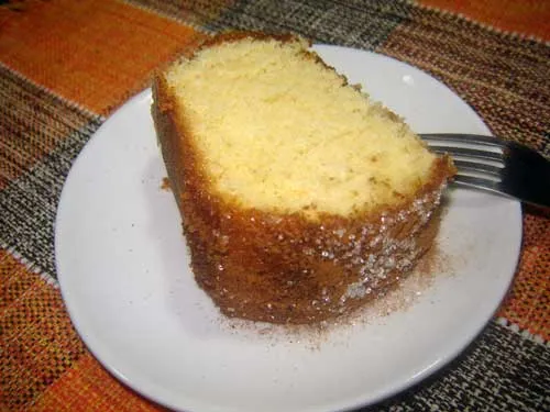 Cheiro de Lembrança - Bolo de Fubá - Pedaço