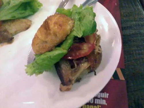 Croissant Kramik - Mini Croissant de Frango com Bacon