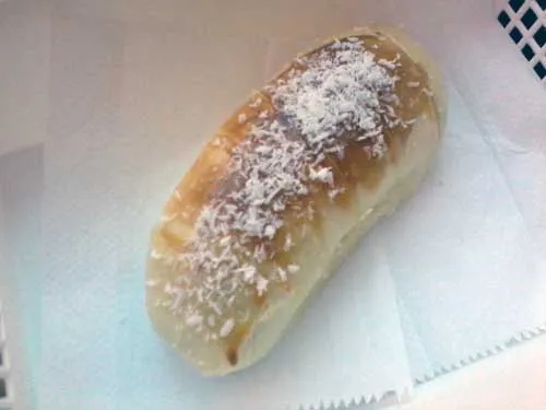 Doce Doce Confeitaria - Enroladinho de Queijo