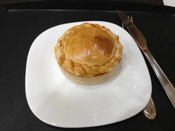 Empório Della - Empadinha de Frango