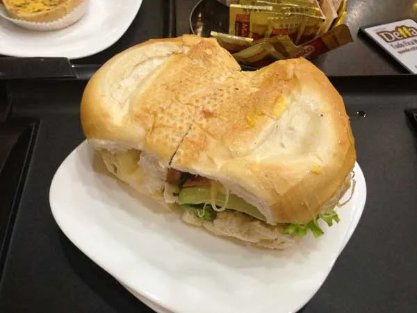 Empório Della - Sanduíche Della Max