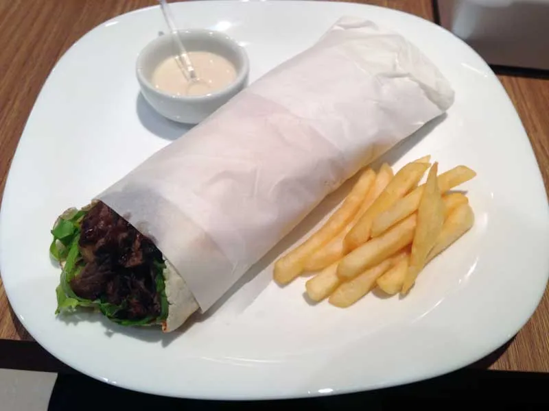 Falak Kebaberia - Kebab de File Mignon Americano