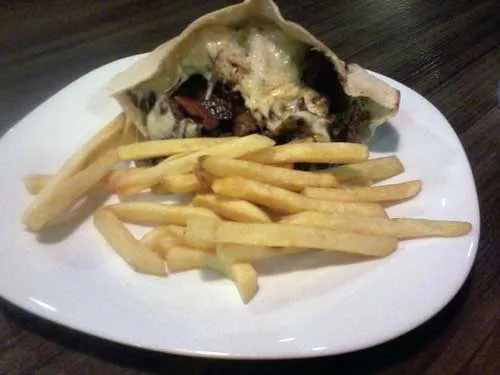 Fred Burguer Grill - Hambúrguer Pão Sírio e Contra-Filé