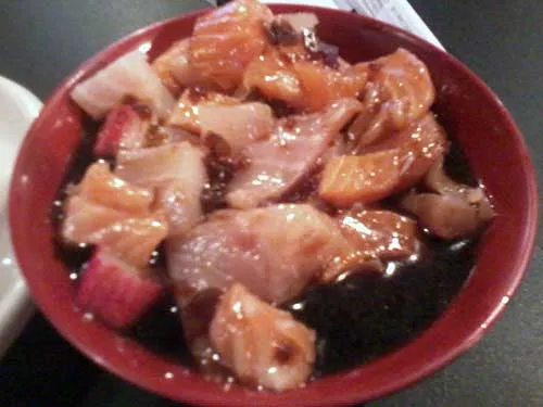 Kamiga Restaurante e Chopperia - Salmão e Kani