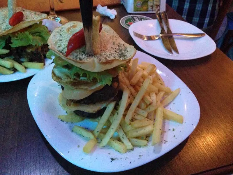 La Eskina Taqueria - Sanduíche El Gran Mariachi