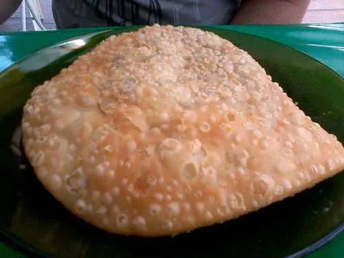 Lanche à Goiana - Pastel de Carne