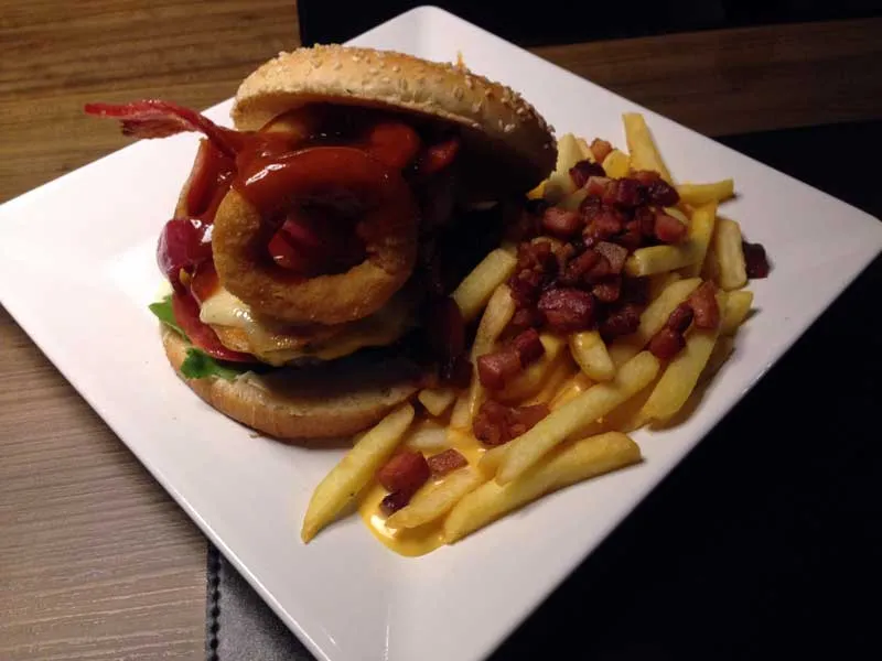 Lifebox Burger Gourmet - Cowboy Burguer