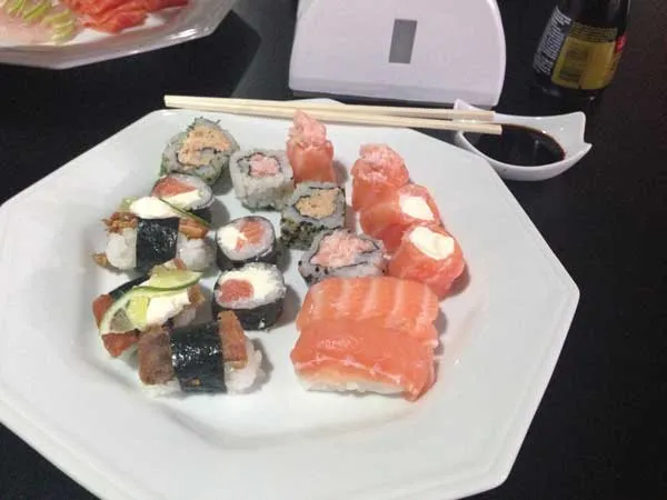 Nirá Restaurante Japônes - Prato AK