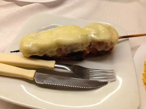 Obelisque Restaurante Bar - Espetinho de Medalhão de Frango