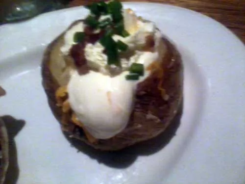 Outback Steakhouse - Batata Recheada