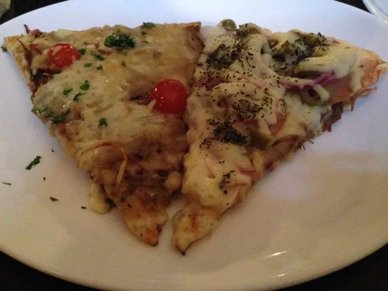 P di Pizza - Pedaços de Pizza: Escondidinho de Pizza e Lombinho