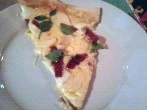 Pirineus Pizzaria - Pedaço Pizza Rosário