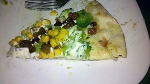 Pizza à Bessa - Pedaço: Brocólis com Milho