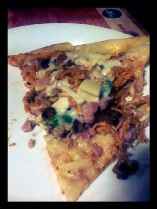 Pizzaria Flamboyant - Pedaço de Pizza Montebello