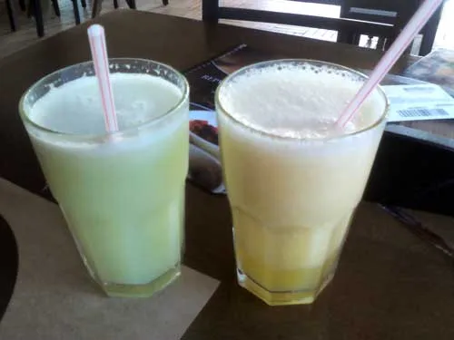 República da Saúde - Limonada Suiça e Suco de Maracujá