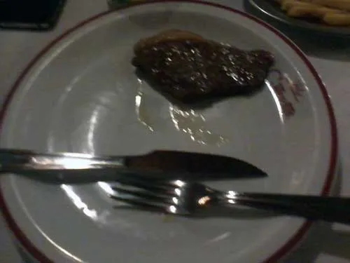 Restaurante Cateretê - Pedaço de Picanha no Prato
