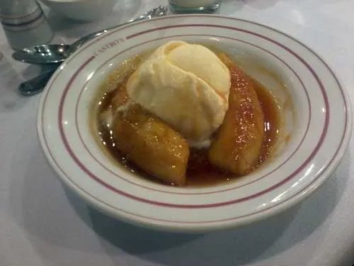 Restaurante Ipê - Sobremesa: Banana Flambé com Sorvete