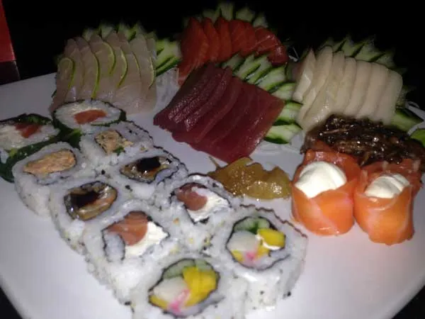 Shiitake - Prato Principal: Sushis e Sashimis