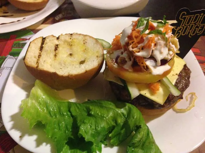 Studio Burger - Sanduíche: Kebab