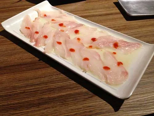 Tayo Restaurante Japonês - Carpaccio de Robalo