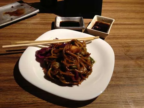Tayo Restaurante Japonês - Yakissoba