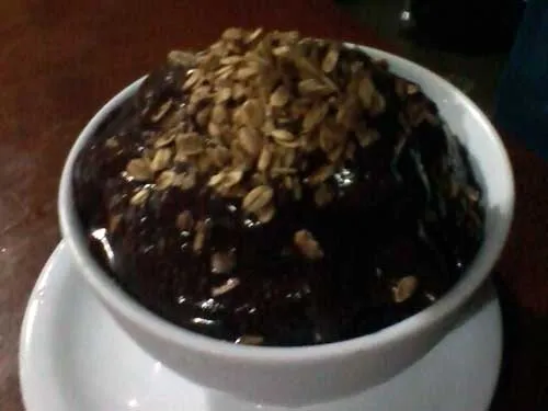 Trupe do Açaí - Salada de Frutas com Granola